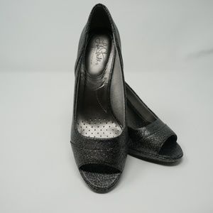 LifeStride Women's Dress Pumps